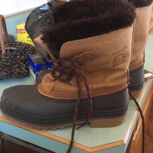 sorel badger boots
